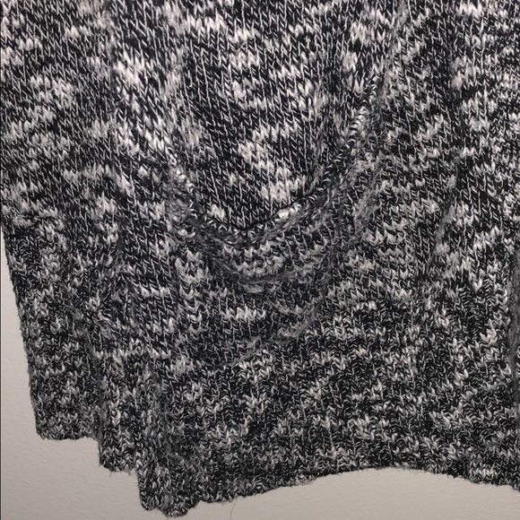 Old Navy Cardigan - Picture 6 of 6